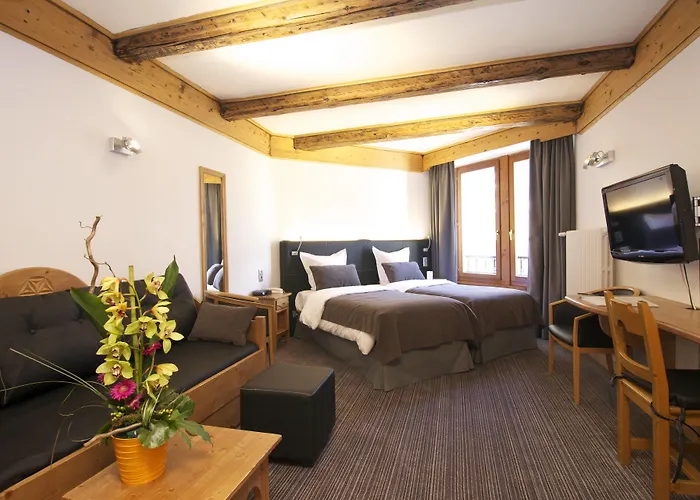 Park Suisse & Отель 4*